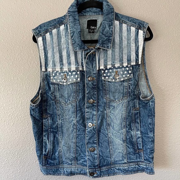 Bar III Jackets & Blazers - Bar III Acid Wash Flag detail Front Distressed Jean Pocket Women's Vest Medium